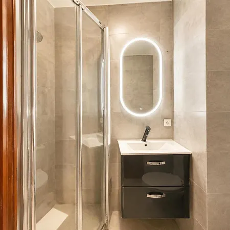 Le Val D'esterel Apartment Antibes